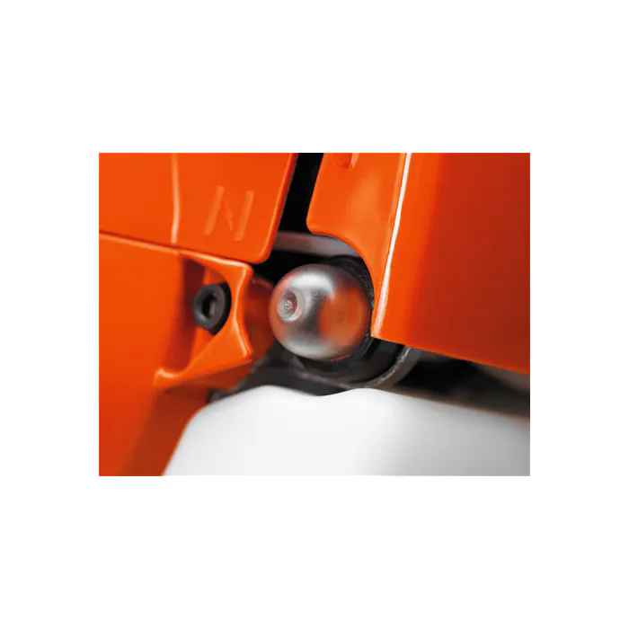 7605782_8